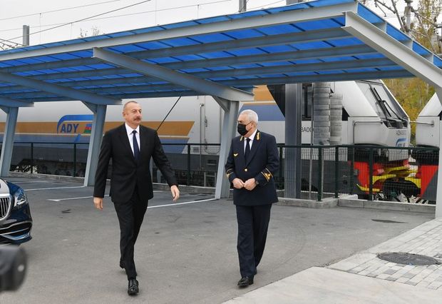 Prezident yeni Biləcəri lokomotiv deposunun açılışında iştirak etdi