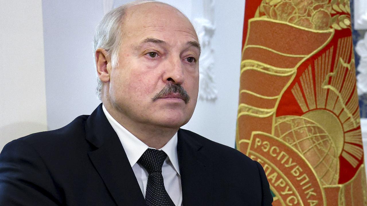 Lukaşenko Ukraynada sülhə nail olunacağını bildirib